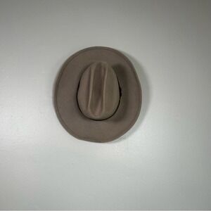 Newport Merino Felt Cowboy Hat Mens OS Taupe Good Western‎ Embossed Band Grommet